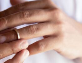Taking wedding ring off during a divorce.